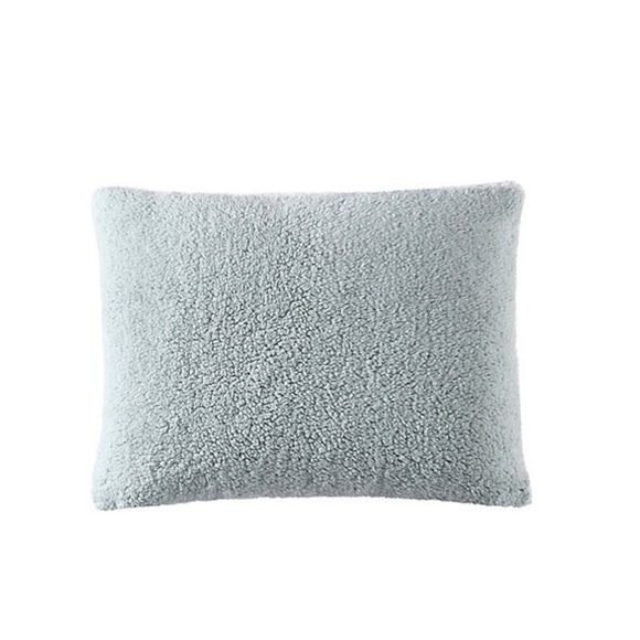 Brand New Ugg Comforter - Picture 3 of 3